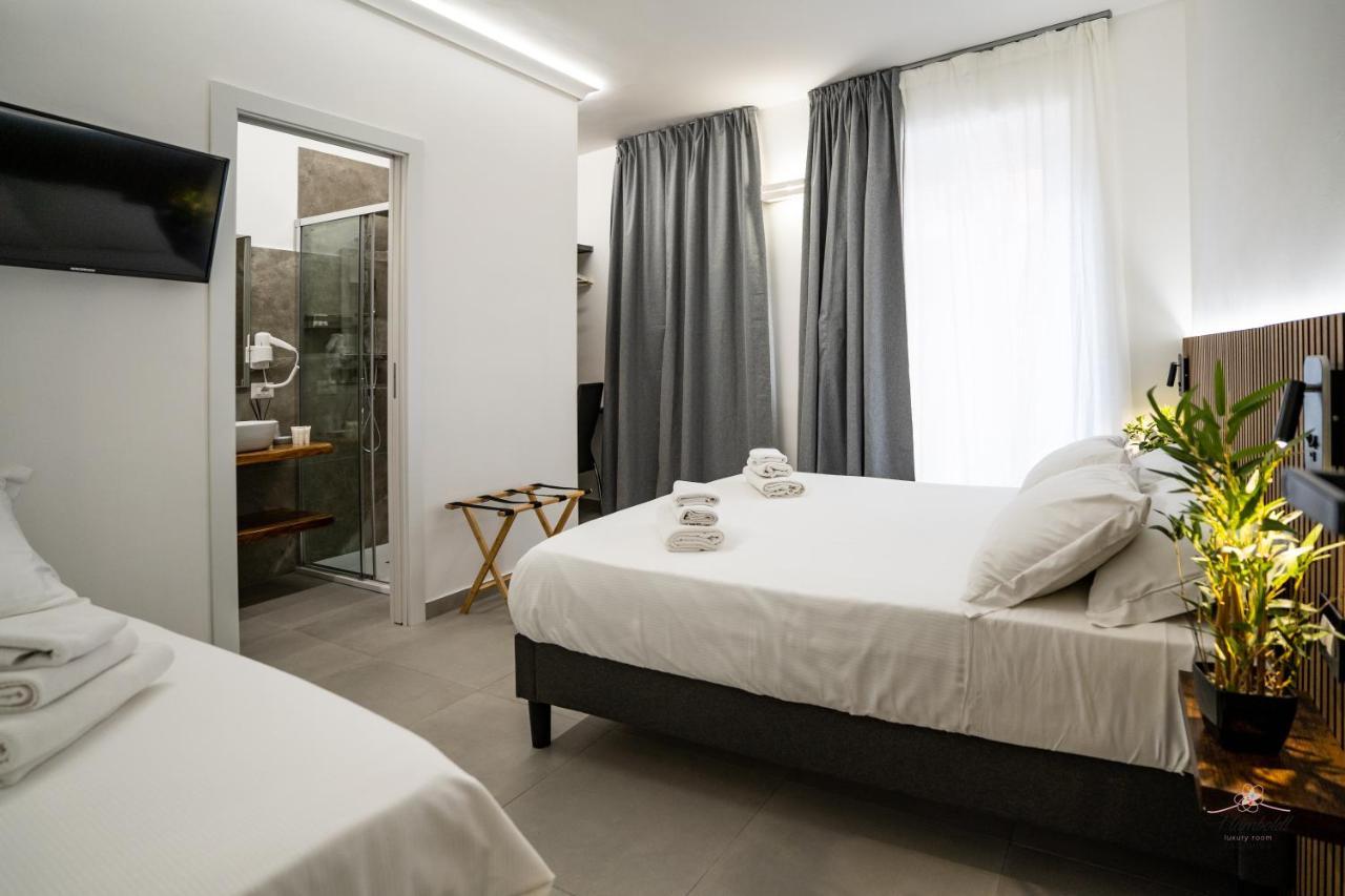 Humboldt Luxury Rooms Taormina Eksteriør bilde