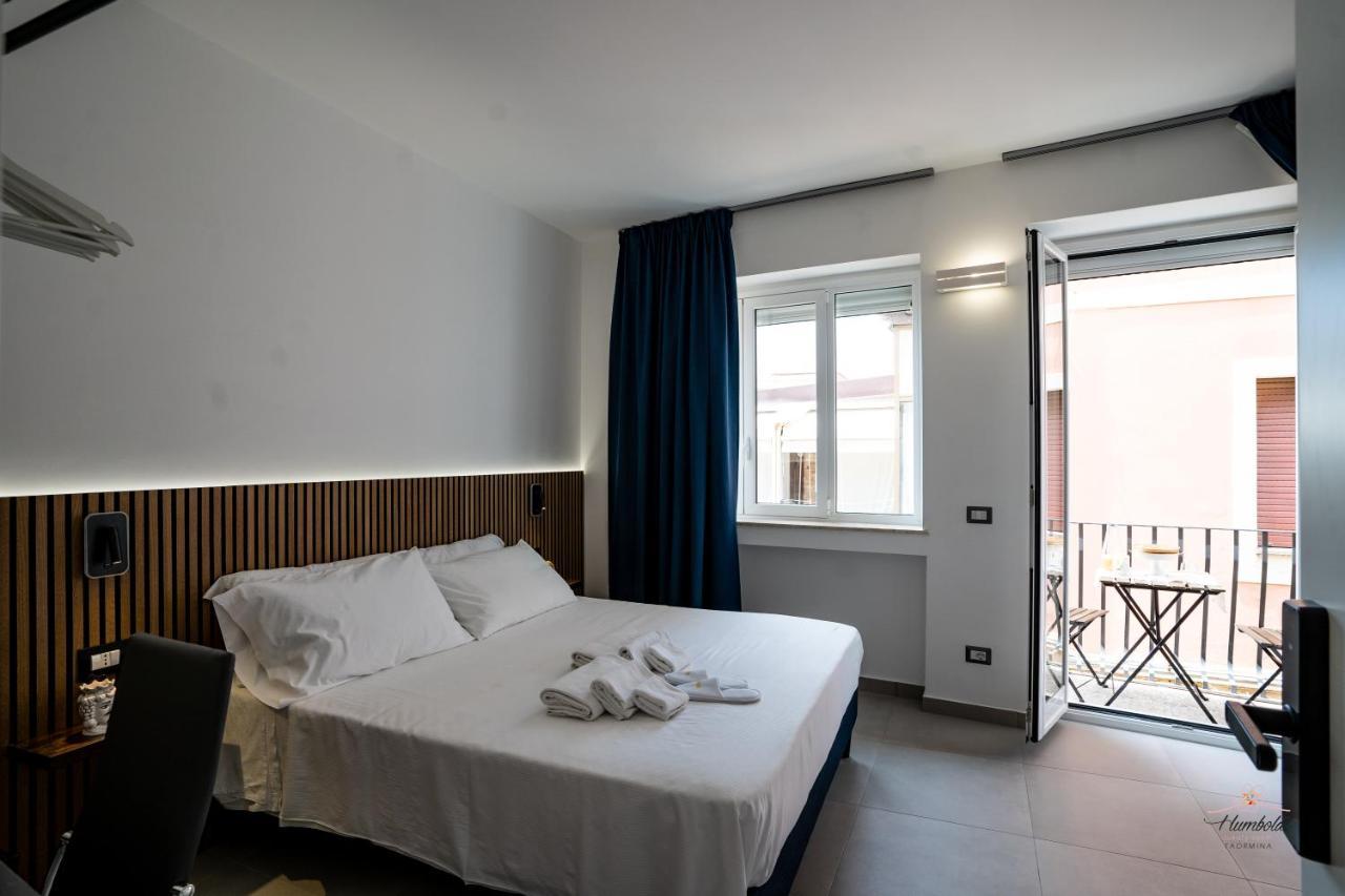 Humboldt Luxury Rooms Taormina Eksteriør bilde