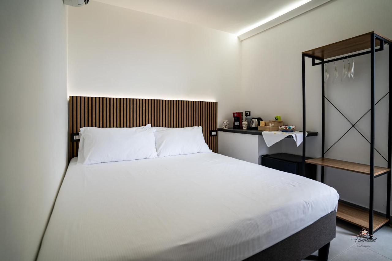 Humboldt Luxury Rooms Taormina Eksteriør bilde