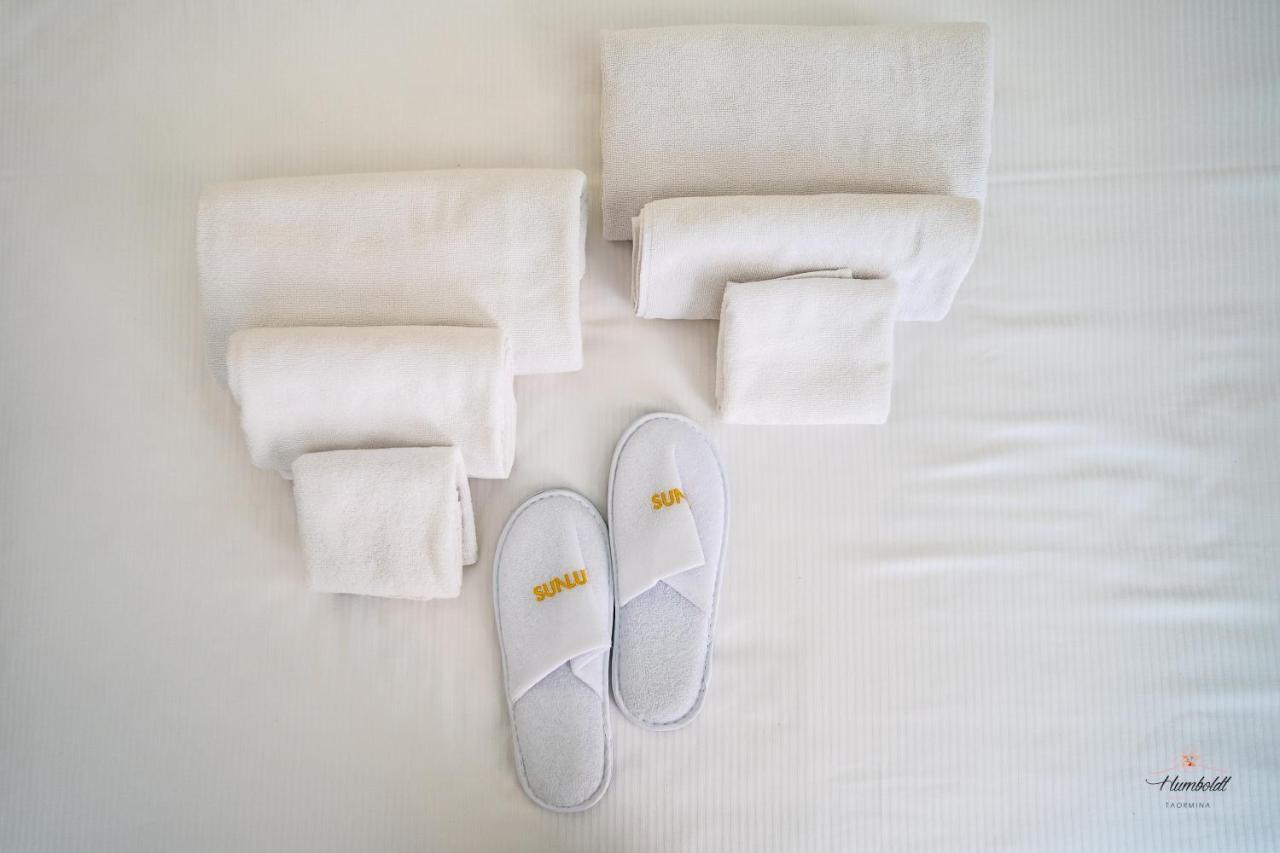 Humboldt Luxury Rooms Taormina Eksteriør bilde