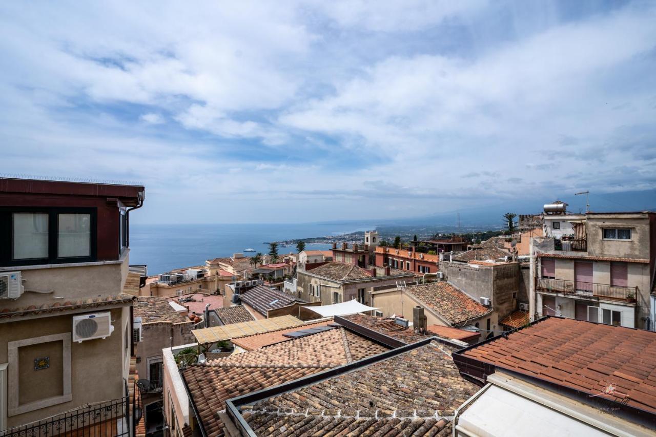 Humboldt Luxury Rooms Taormina Eksteriør bilde